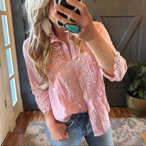 New Feminine Pink Lace Button Front Blouse Top Feminine 3/4 Sleeve Shirt Western - Picture 5 of 9